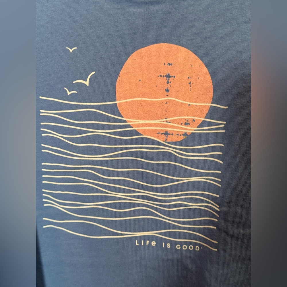 LIFE IS GOOD Tank Top